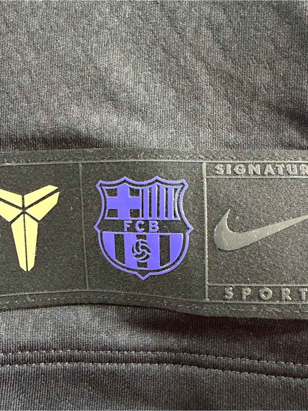 Nike Barcelona Strike Kobe Dri-FIT Soccer Training Drill Top IO4257-011 X-Large